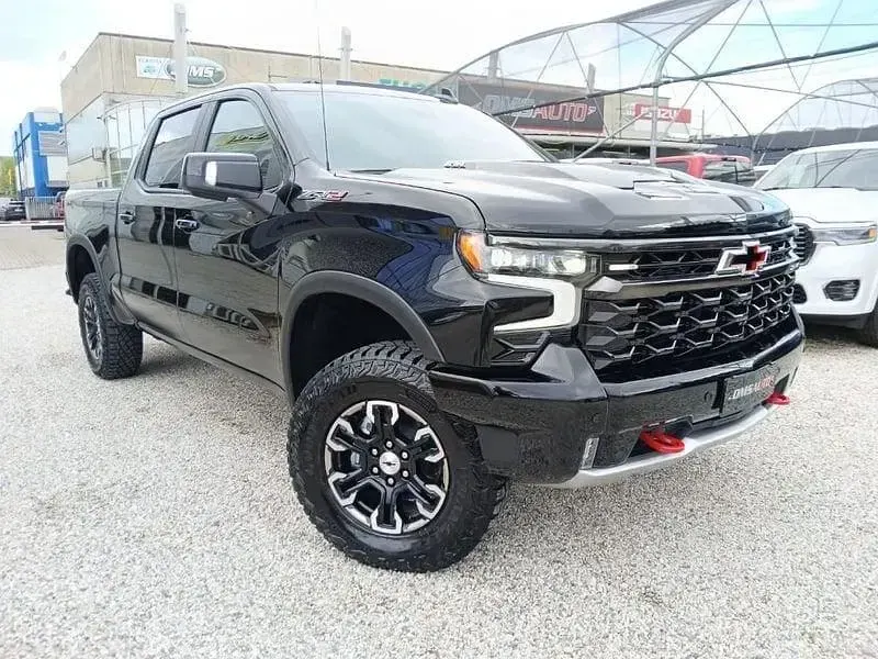 Nuova Chevrolet Silverado 420 CV (308 kW) 2026 Nero SUV