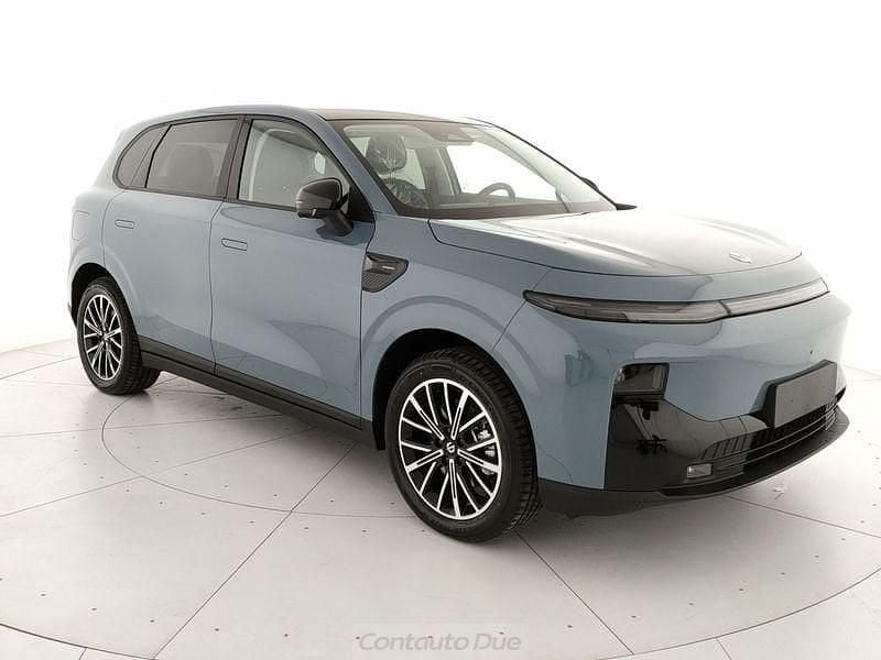 Nuova Leapmotor B10 80 kW (109 CV) 2025 Blu SUV