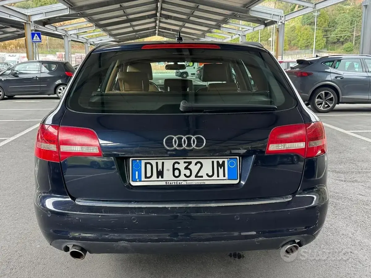 Usata Audi A6 239 CV (175 kW) 2010 Bluazzurro Berlina
