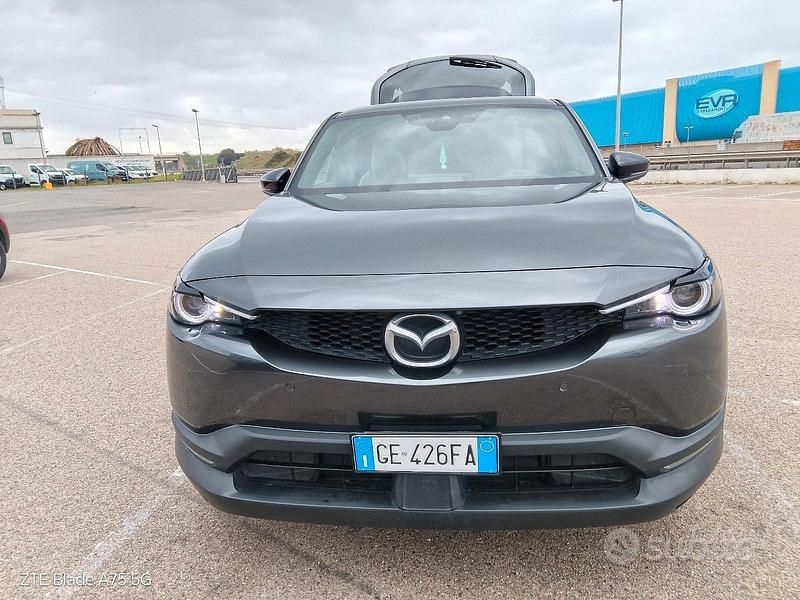 Usata Mazda MX30 106 kW (145 CV) 2021 Verde SUV