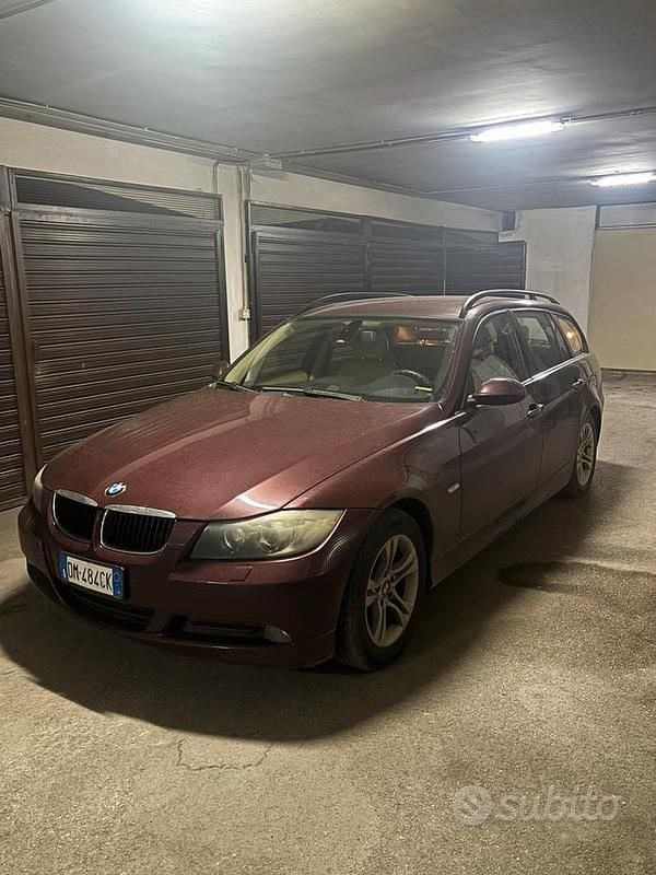 Usata BMW 320 177 CV (130 kW) 2007 Rosso Station wagon