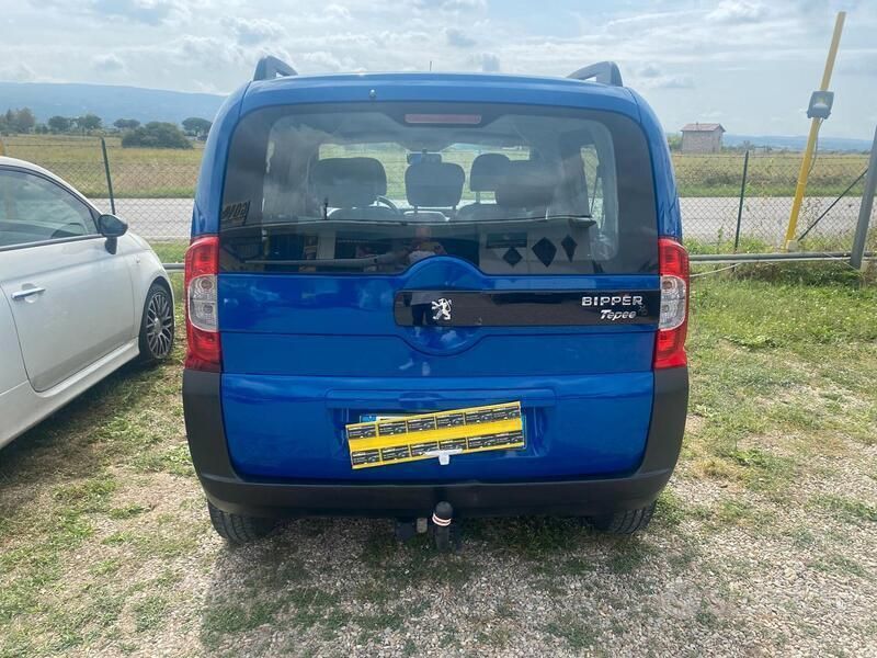 Usata Peugeot Bipper Outdoor 75 CV (55 kW) 2011 Blu Monovolume