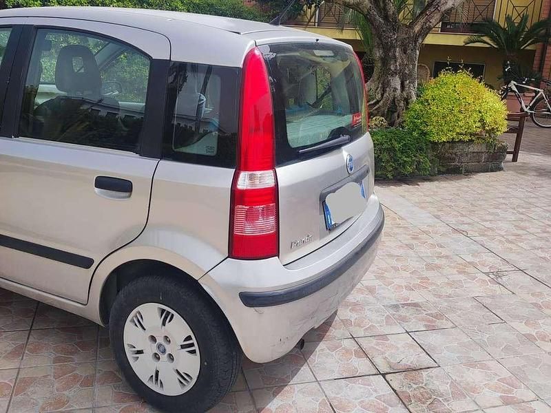 Usata Fiat Panda Dynamic 60 CV (44 kW) 2006 Grigio Utilitaria