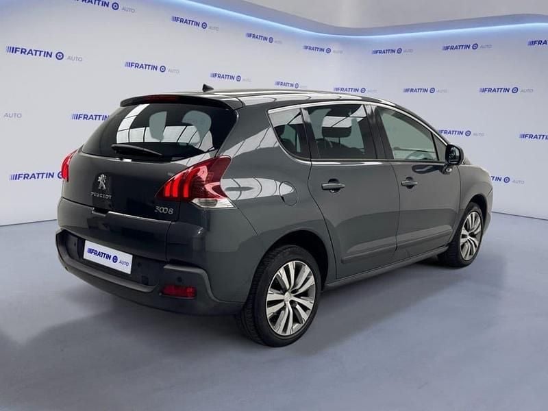 Usata Peugeot 3008 Business-Line 115 CV (84 kW) 2015 Grigio scuro SUV