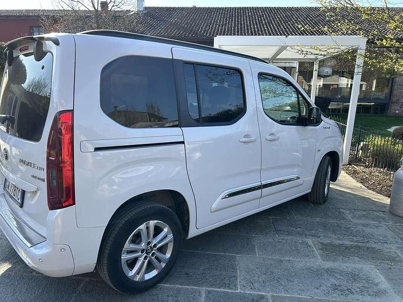 Usata Toyota Proace City City 61 kW (84 CV) 2025 Monovolume