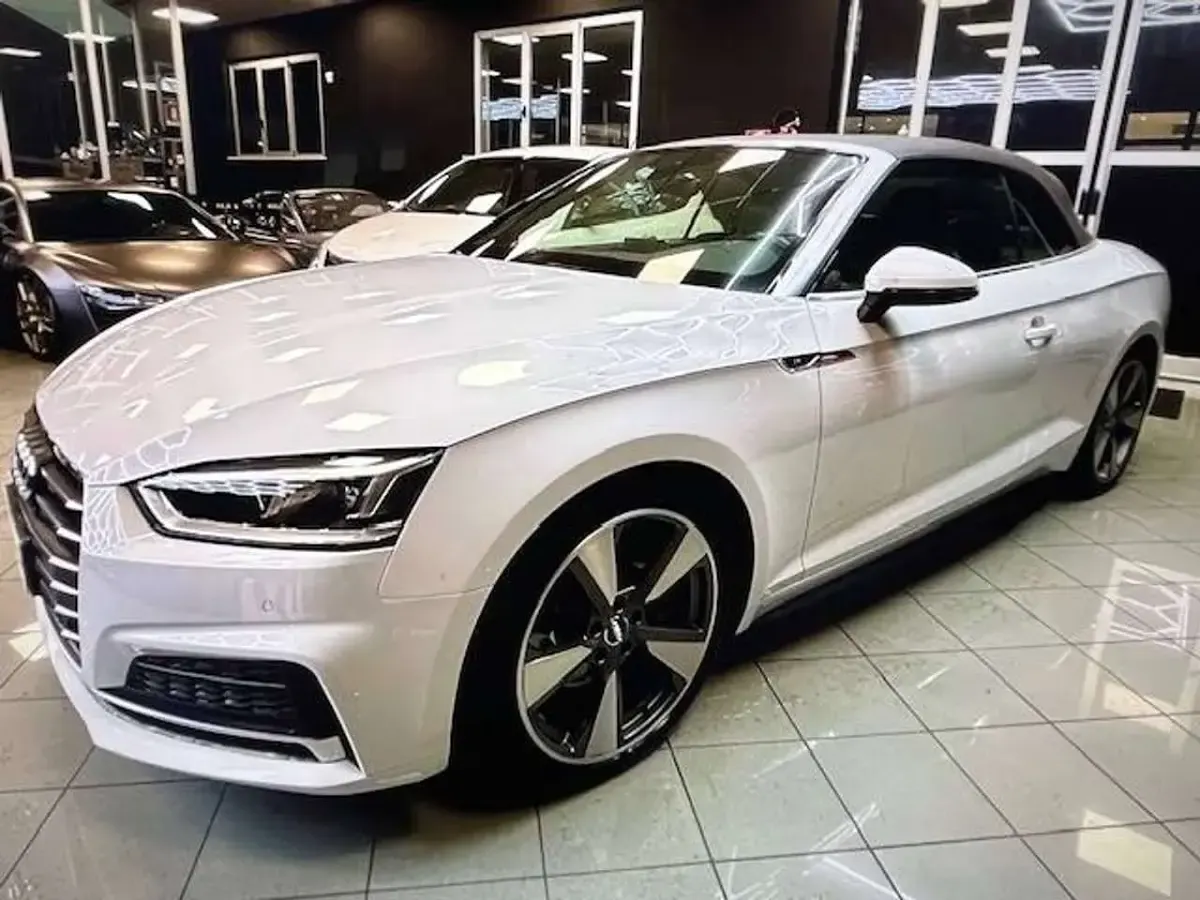 Usata Audi A5 Cabriolet Business 190 CV (139 kW) 2017 Bianco Cabrio