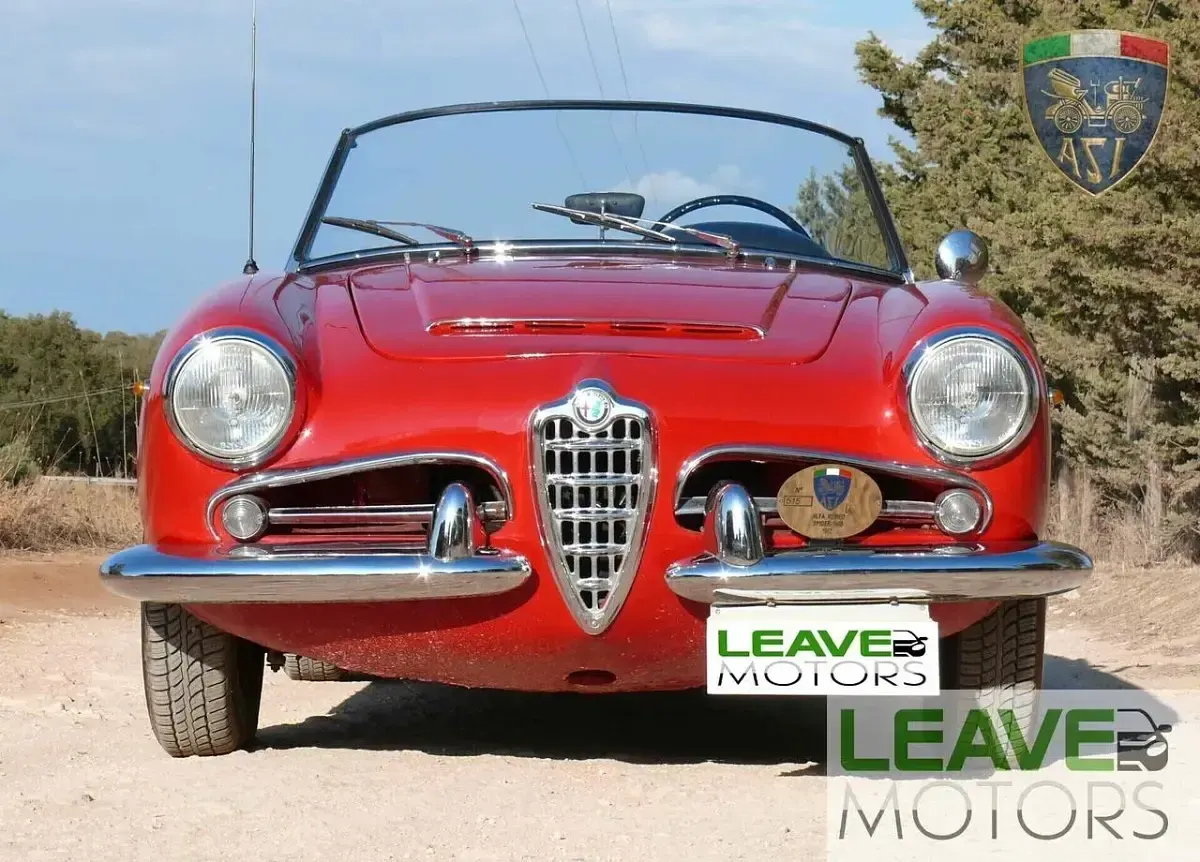 Usado Alfa Romeo Giulia Spider 91 CV (66 kW) 1962 Rojo Descapotable