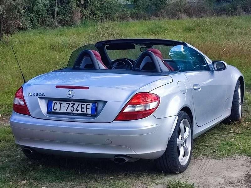 Usata Mercedes SLK200 163 CV (119 kW) 2005 Cabrio