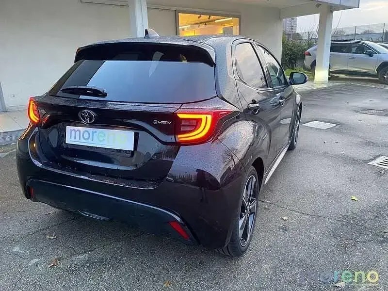 Nuova Toyota Yaris Lounge 130 CV (95 kW) 2025 Nero Utilitaria