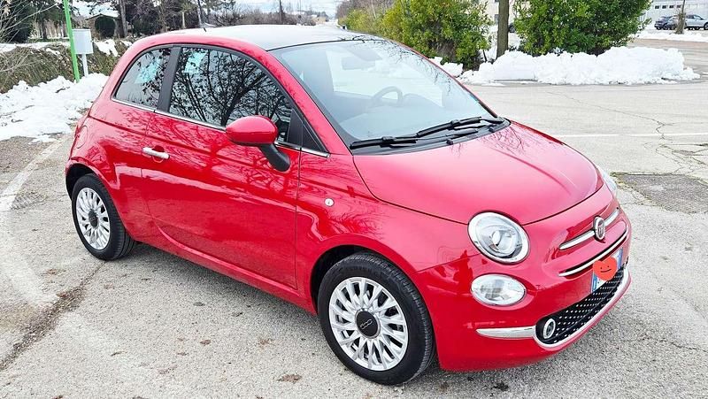 Usata Fiat 500 Dolcevita 69 CV (50 kW) 2023 Rosso Utilitaria