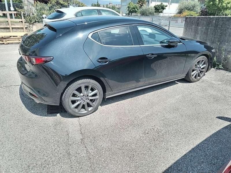 Usata Mazda 3 Exclusive 186 CV (136 kW) 2021 Nero Berlina