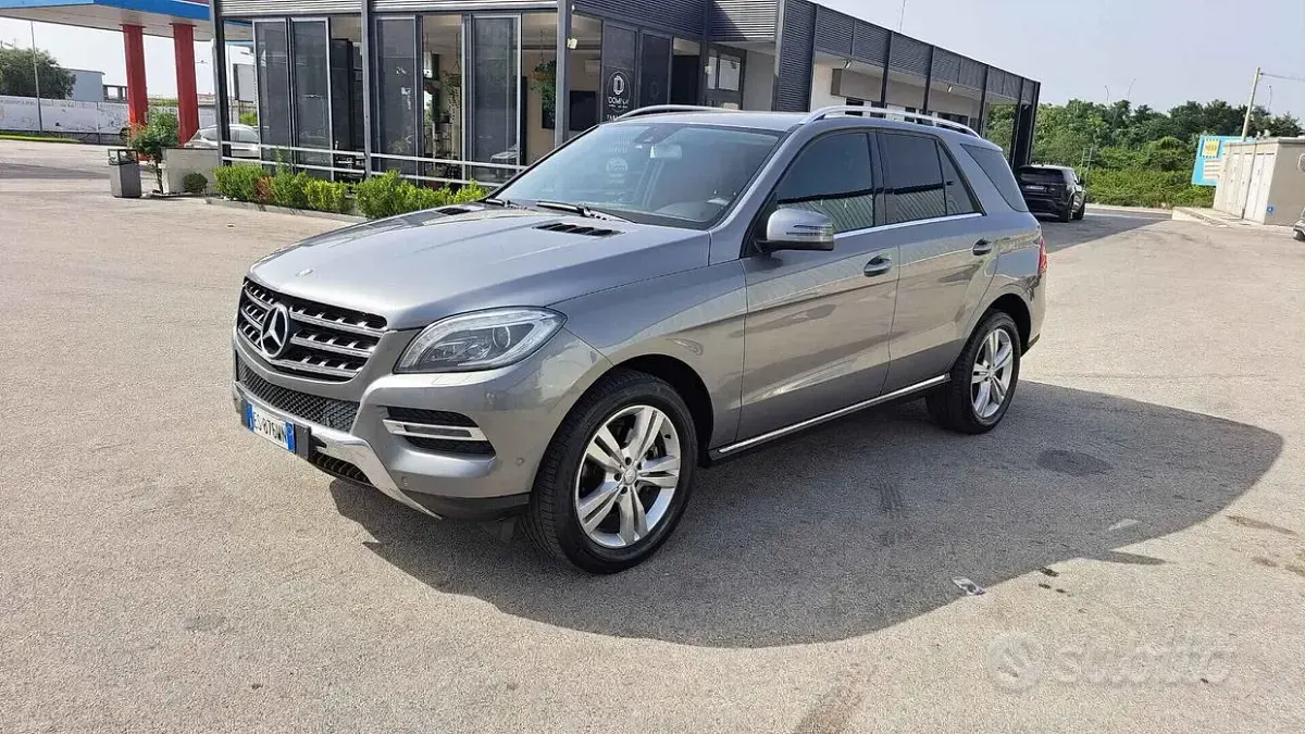 Usata Mercedes ML250 Premium 204 CV (150 kW) 2013 Grigio SUV