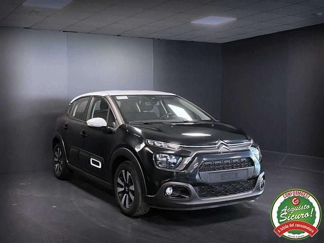 Usata Citroën C3 Shine 102 CV (75 kW) 2021 Nero Utilitaria