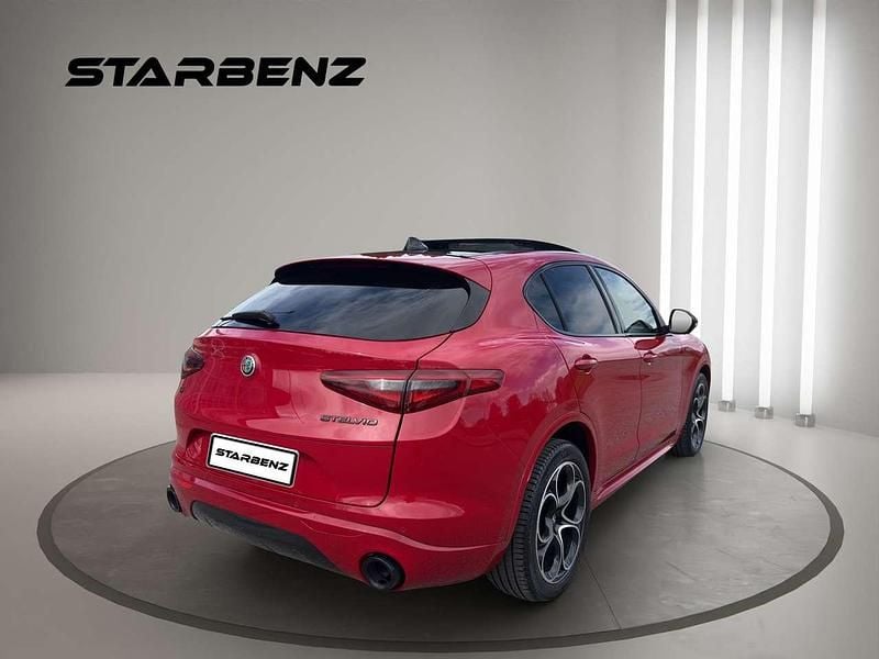Usata Alfa Romeo Stelvio Veloce 209 CV (153 kW) 2022 Rosso SUV
