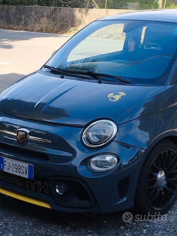 Usata Abarth 500 140 CV (102 kW) 2017 Grigio Utilitaria
