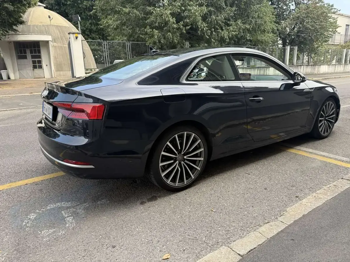 Usata Audi A5 Business 190 CV (139 kW) 2017 Nero Coupé