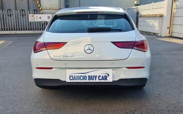 Usata Mercedes CLA200 Business 2022 Bianco Station wagon