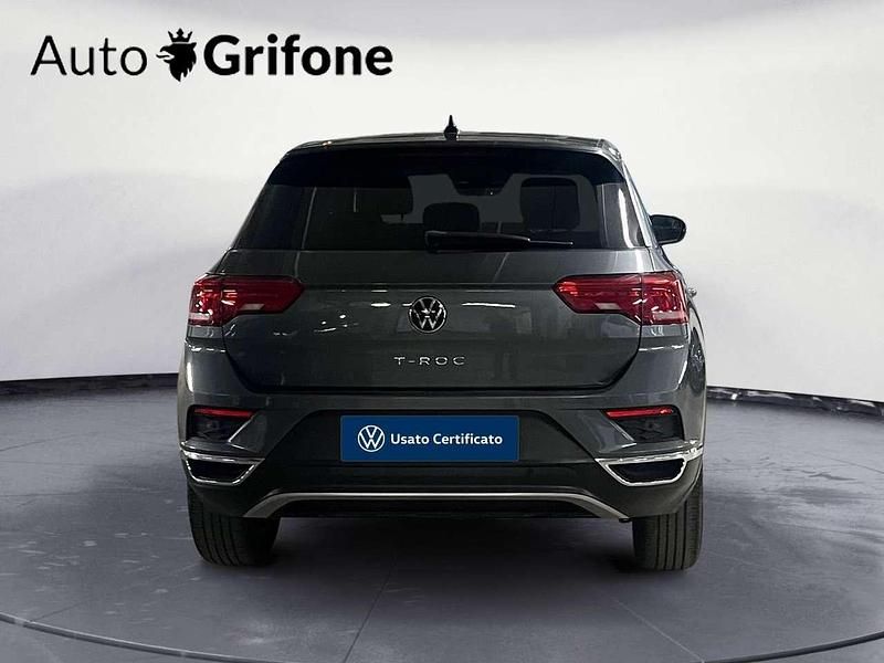 Usata VW T-Roc Style 150 CV (110 kW) 2022 Grigio SUV