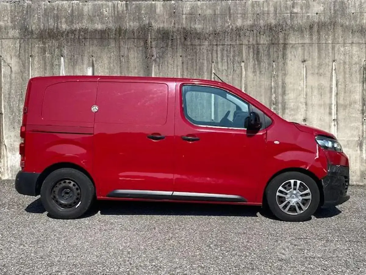Usata Citroën Jumpy 116 CV (85 kW) 2017 Rosso Monovolume