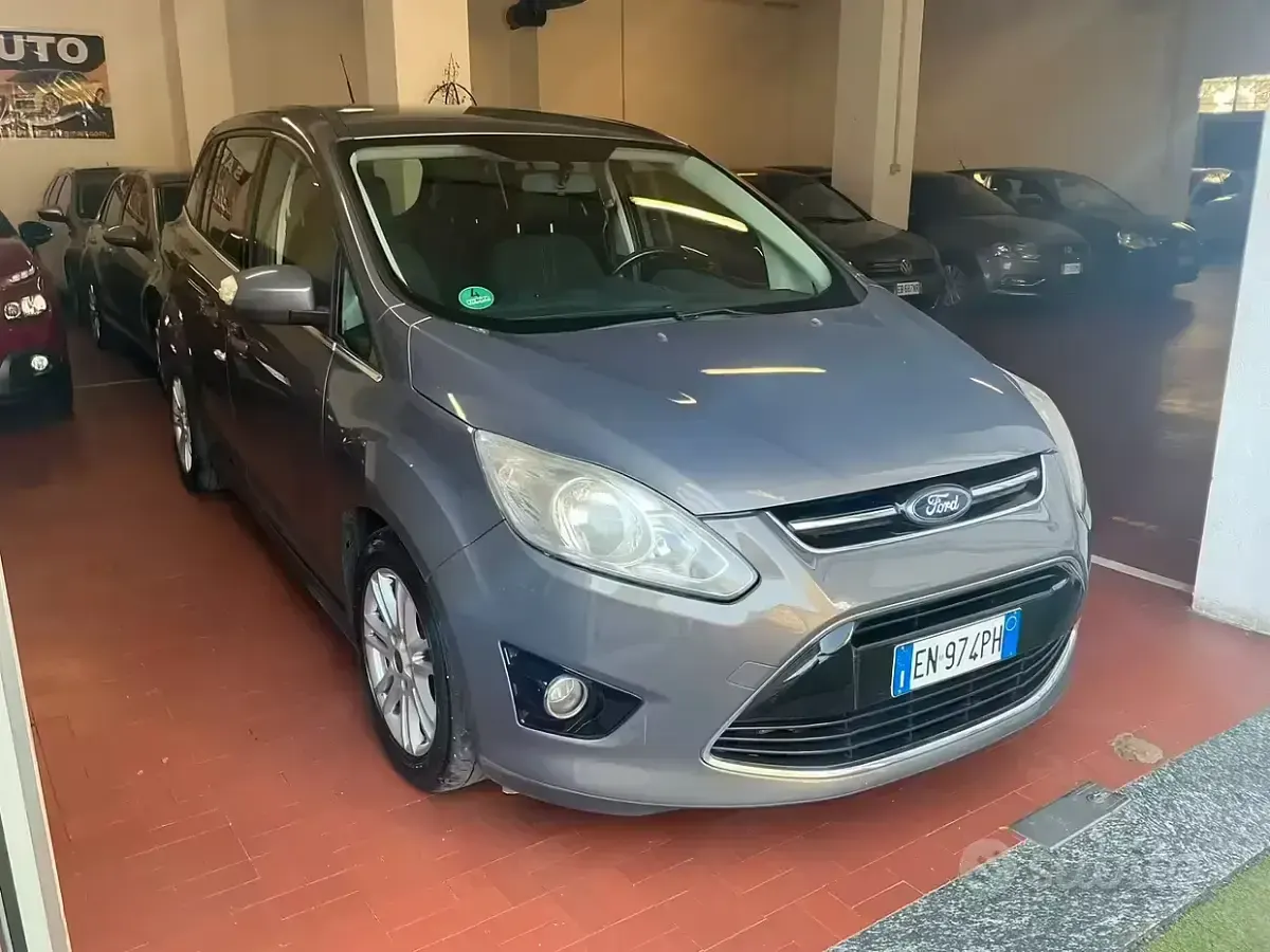 Begagnad Ford C-MAX Titanium 116 HK (85 kW) 2013 Grå Minibuss