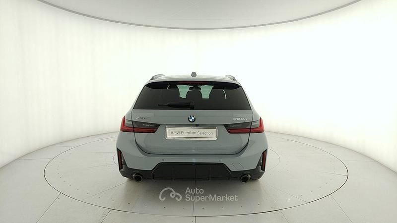 Usata BMW 320 M Sport 190 CV (139 kW) 2025 Grigio Station wagon