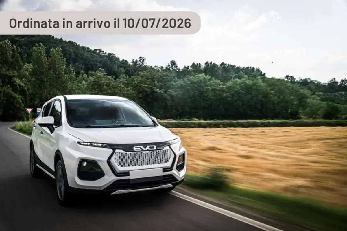 Usata EVO Evo 4 83 kW (114 CV) 2024 Argento SUV
