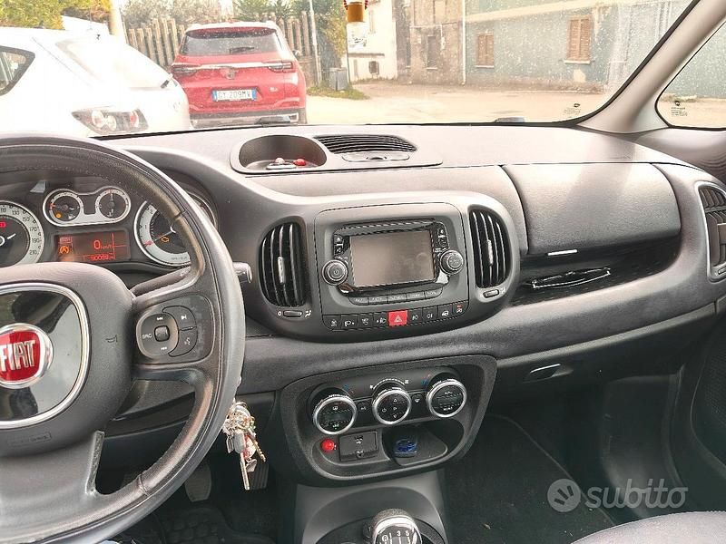 Usata Fiat 500L Lounge 105 CV (77 kW) 2014 Argento Monovolume