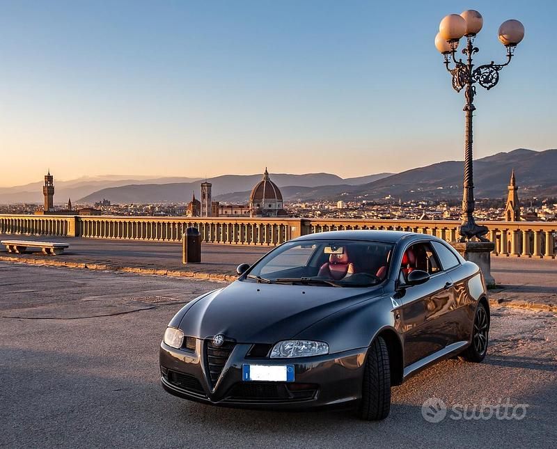 Usata Alfa Romeo GT 140 CV (102 kW) 2007 Grigio Coupé