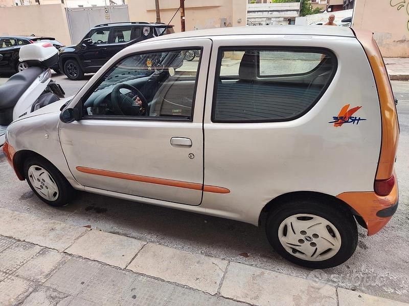 Usata Fiat Seicento 54 CV (39 kW) 2001 Utilitaria