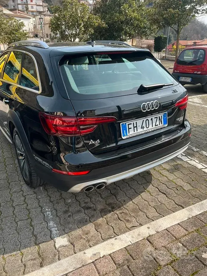 Usata Audi A4 Allroad Business 190 CV (139 kW) 2018 Nero Station wagon
