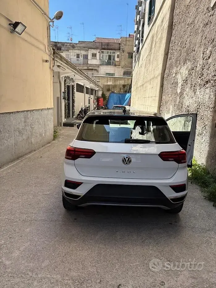Usata VW T-Roc Advance 150 CV (110 kW) 2020 Bianco SUV