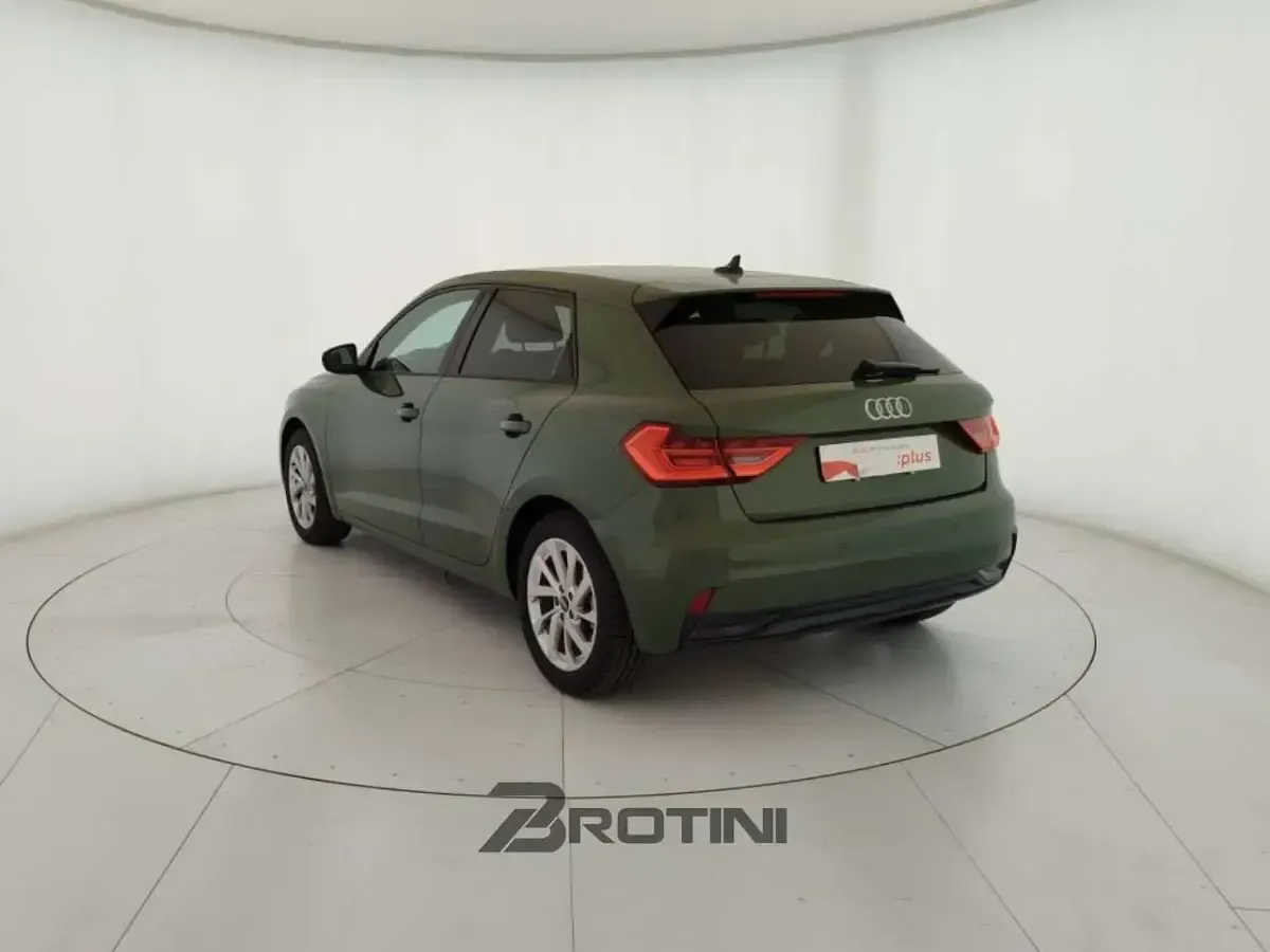 Usata Audi A1 Advanced 116 CV (85 kW) 2025 Verde SUV