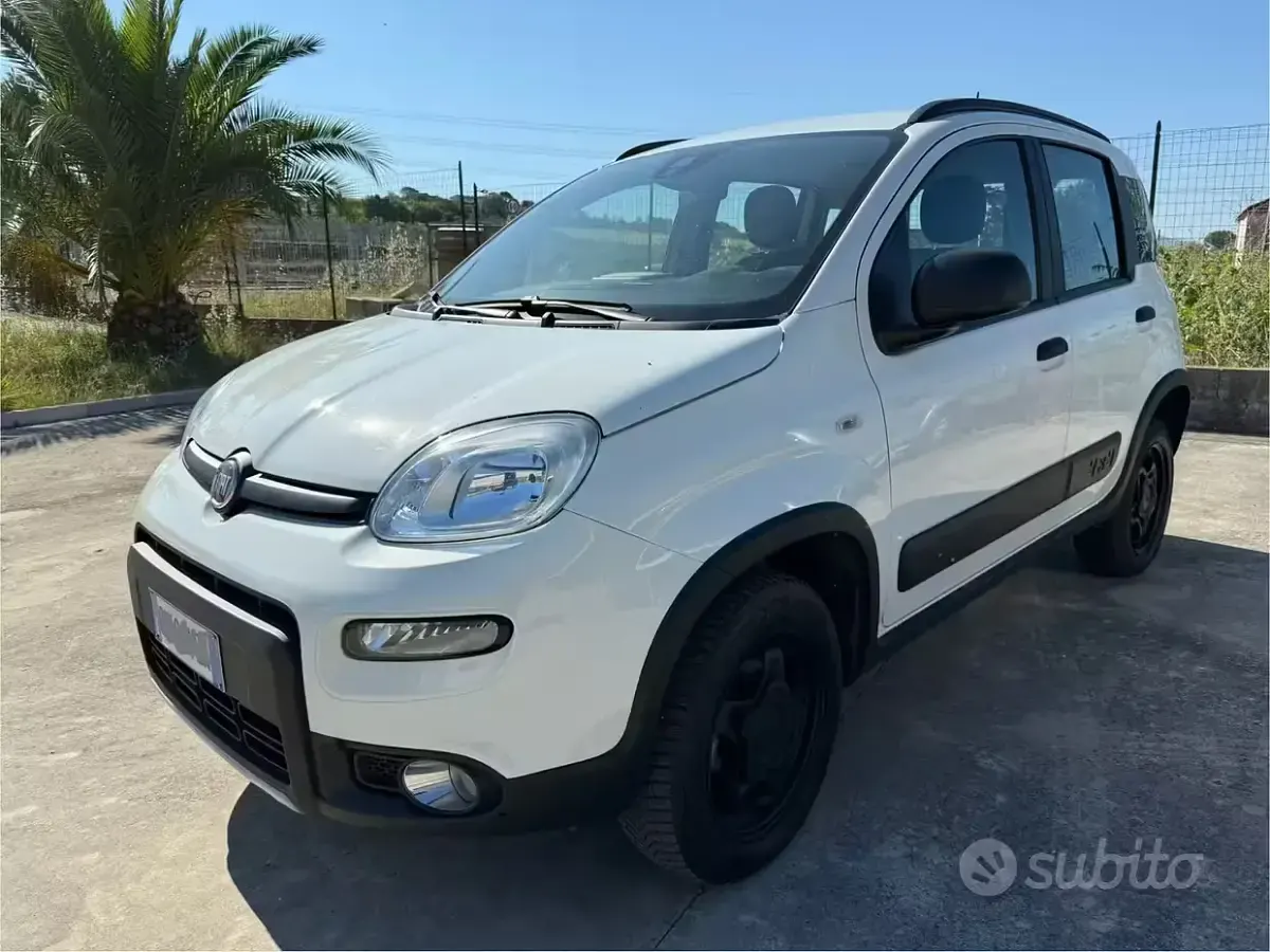 Usata Fiat Panda 4x4 85 CV (62 kW) 2022 Utilitaria