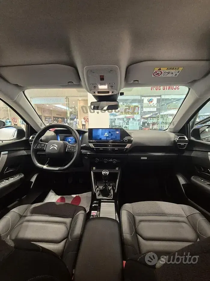 Begagnad Citroën C4 PureTech 131 HK (96 kW) 2025 Blå SUV