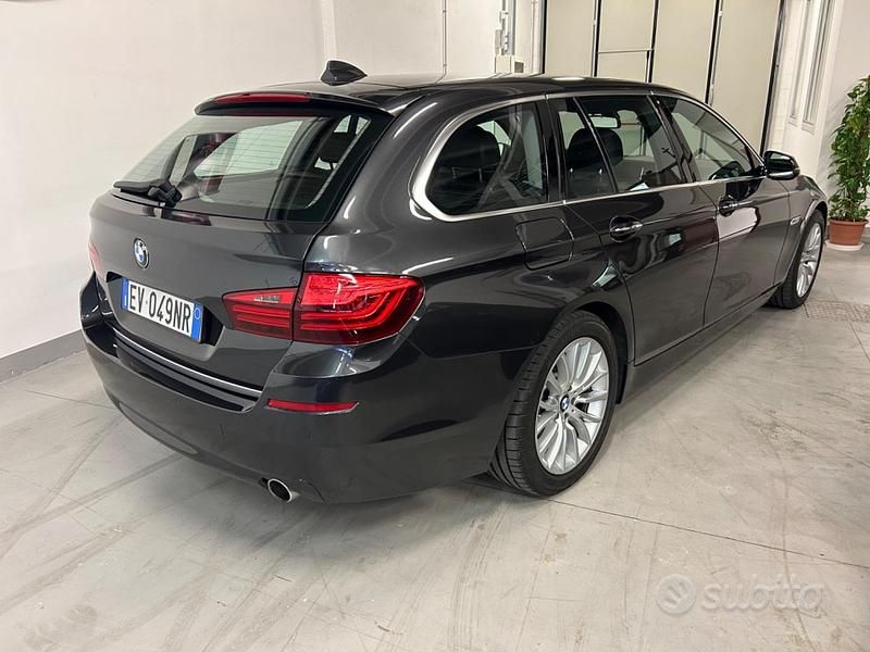 Usata BMW 535 Luxury Line 313 CV (230 kW) 2014 Grigio Station wagon