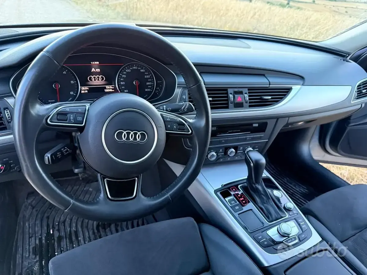 Usata Audi A6 190 CV (139 kW) 2018 Grigio Station wagon