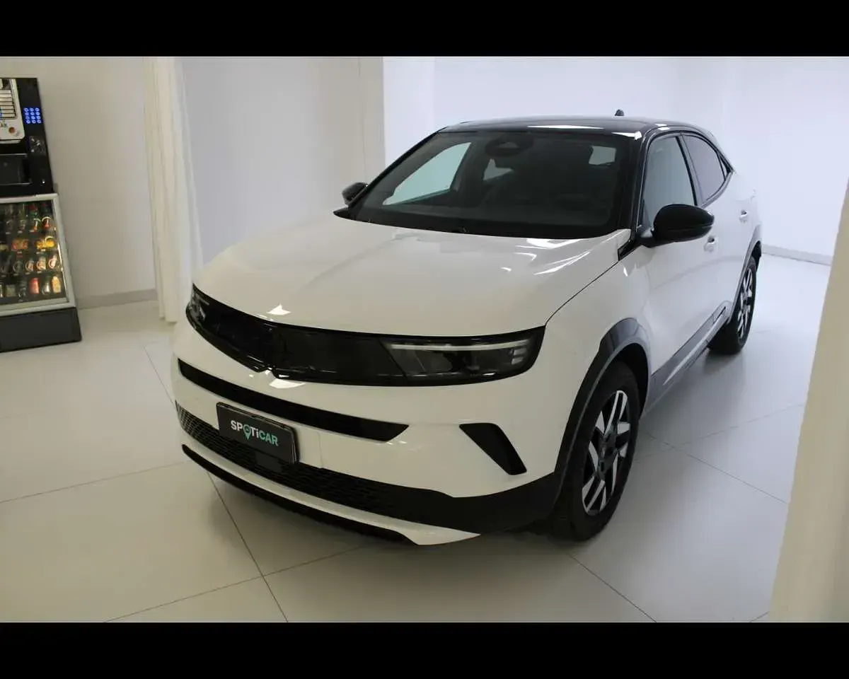 Usata Opel Mokka 136 CV (100 kW) 2025 Artik white SUV