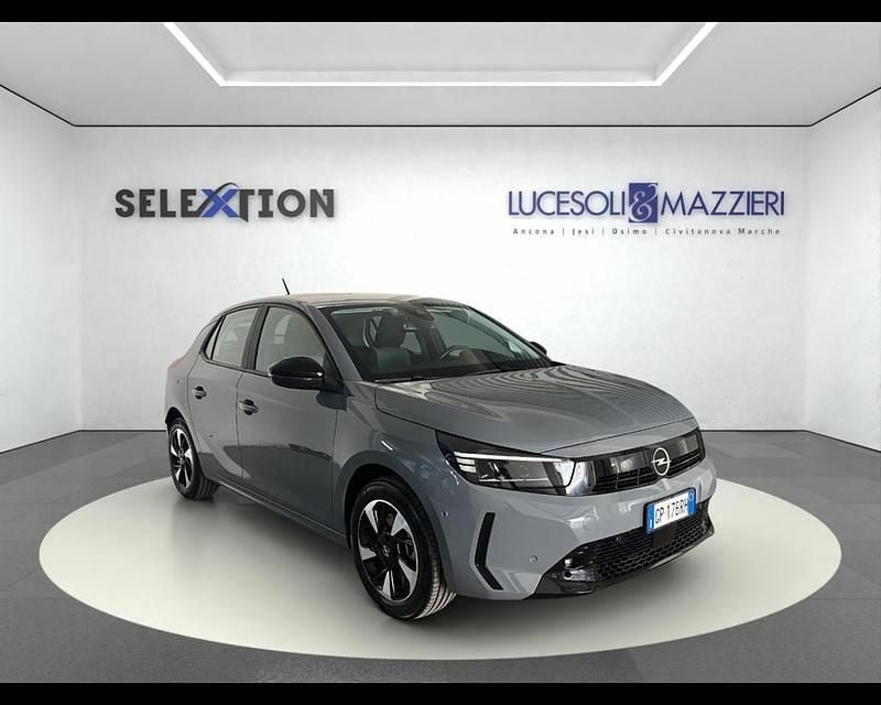 Usata Opel Corsa-e 56 kW (77 CV) 2023 Grigio Utilitaria