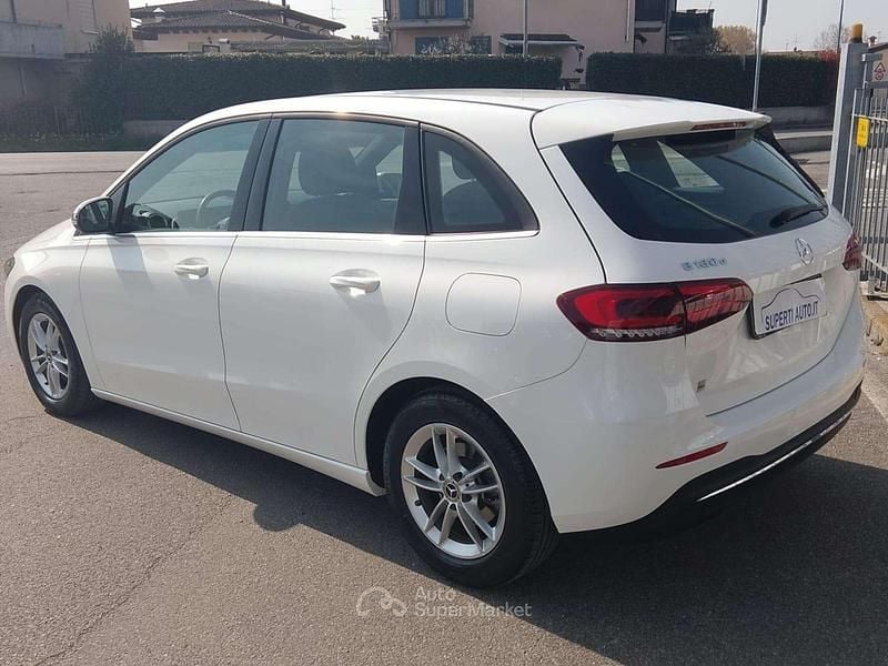 Usata Mercedes B180 Executive 116 CV (85 kW) 2019 Bianco Monovolume