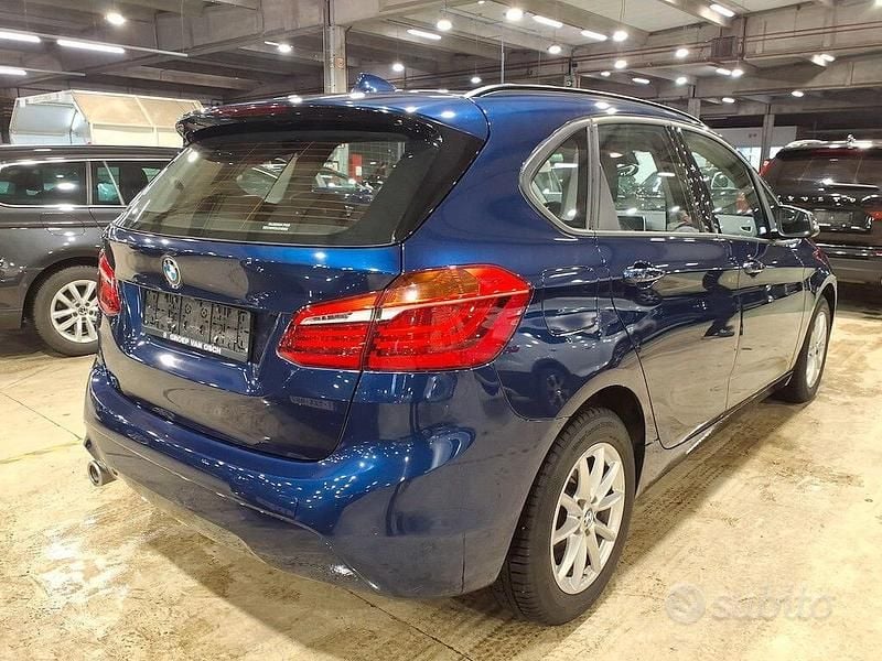 Usata BMW 216 Active Tourer Advantage 116 CV (85 kW) 2021 Blu Monovolume