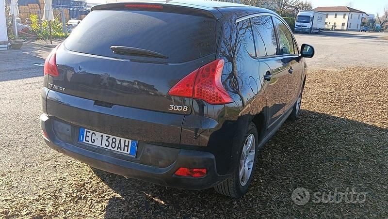 Usata Peugeot 3008 112 CV (82 kW) 2011 Grigio Berlina