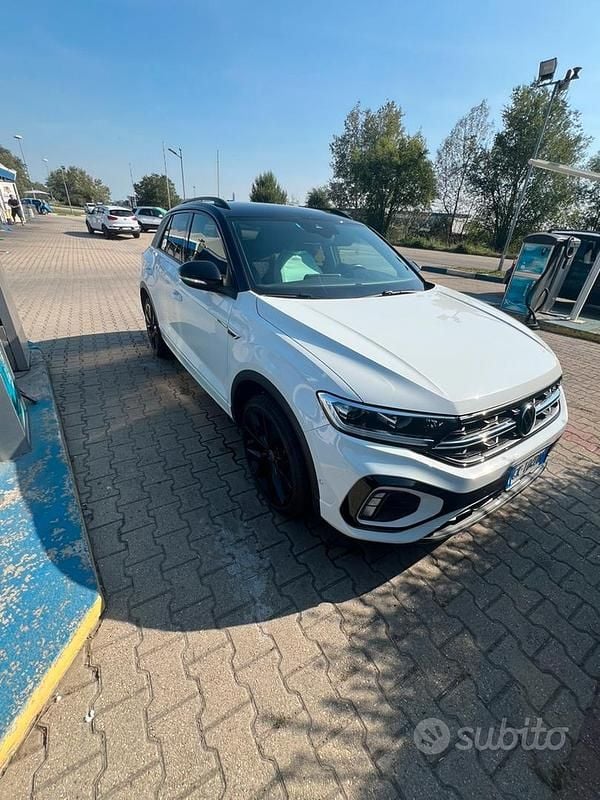 Usata VW T-Roc 159 CV (116 kW) 2022 Bianco SUV