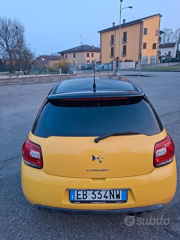 Usata DS Automobiles DS3 112 CV (82 kW) 2010 Giallo Coupé