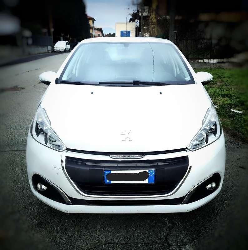 Usata Peugeot 208 Active 75 CV (55 kW) 2017 Bianco Utilitaria