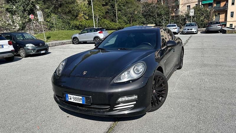 Usata Porsche Panamera 400 CV (294 kW) 2010 Utilitaria