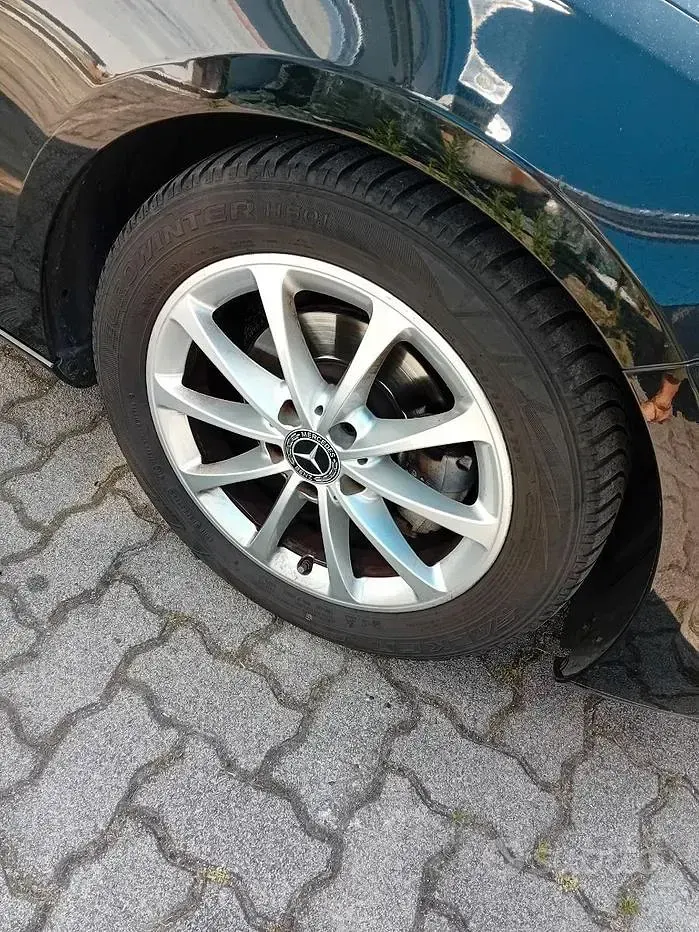 Usata Mercedes A180 136 CV (100 kW) 2018 Berlina