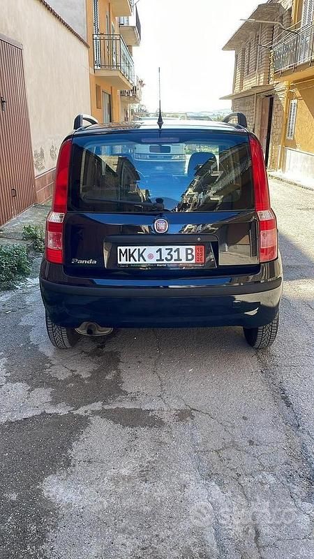 Usata Fiat Panda 54 CV (39 kW) 2010 Blu Utilitaria