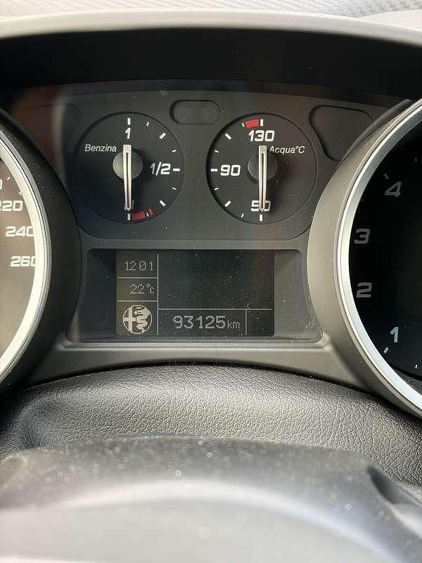 Usata Alfa Romeo Giulietta Veloce 241 CV (177 kW) 2016 Utilitaria