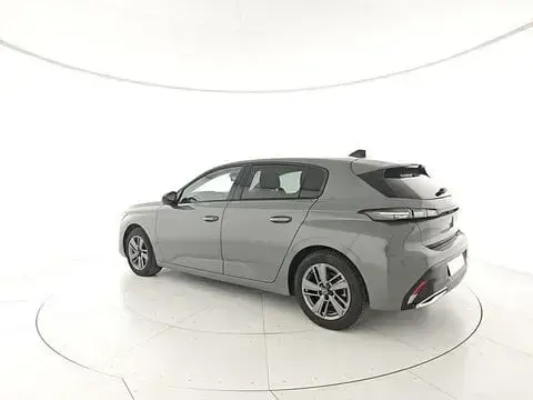 Usata Peugeot 308 Allure 131 CV (96 kW) 2024 Gray Berlina