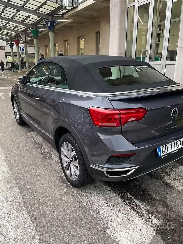 Usata VW T-Roc Cabriolet 150 CV (110 kW) 2021 Cabrio